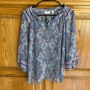 New York and co size medium blouse.